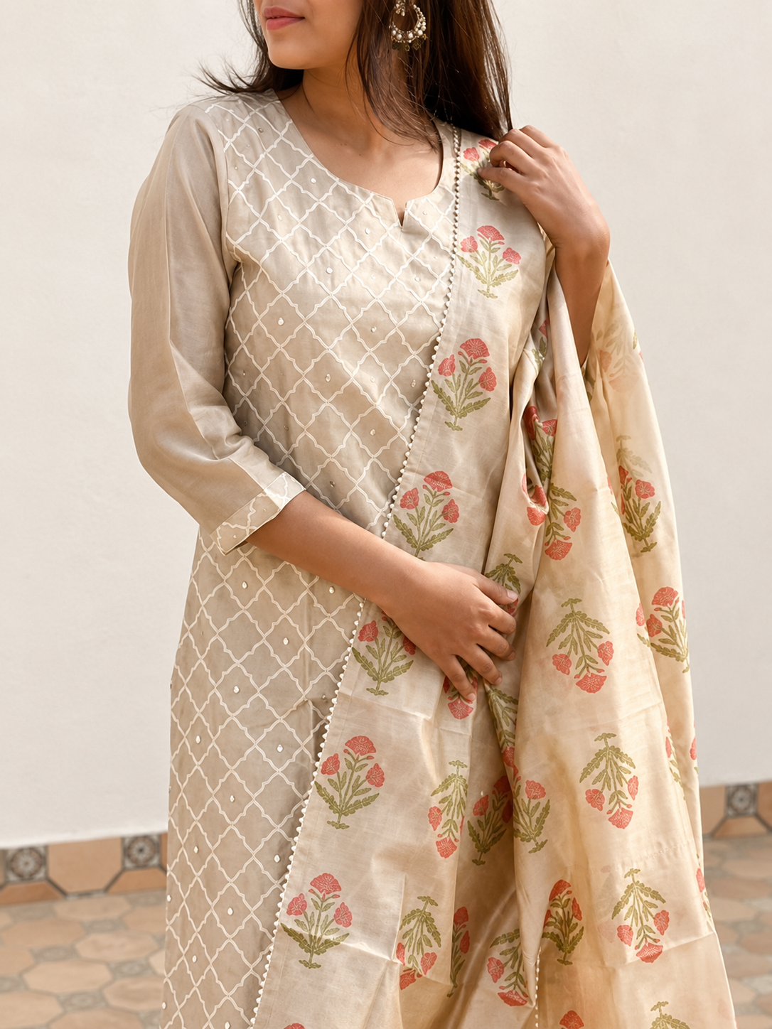 Zinariya Fab Beige Kurta Pant & Dupatta Set for Women