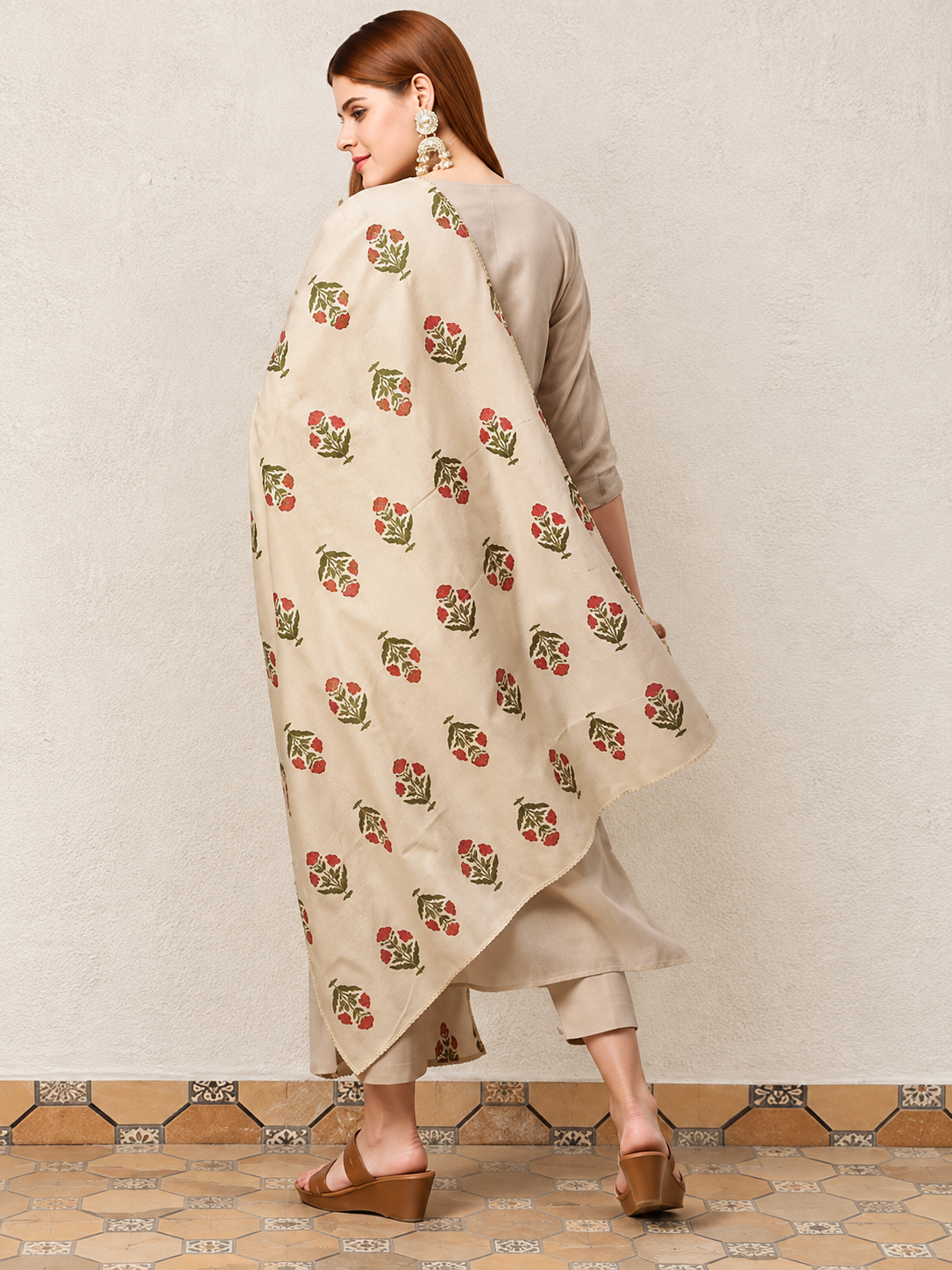 Zinariya Fab Beige Kurta Pant & Dupatta Set for Women